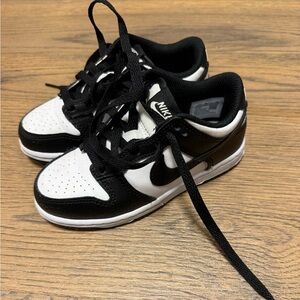 Nike Dunk Kids Black and White Sneakers - Pandas size 12